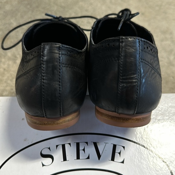 Steve Madden Black Wingtip Oxford “Trouser” Shoes Size 6.5 PreOwned - Picture 4 of 7